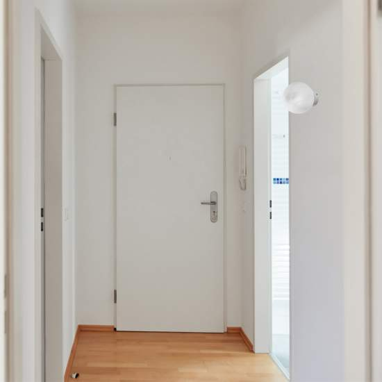 Applique Contemporanea Olaf Metallo Cromo Bianco 1 Luce E14 | Bonetti illumina