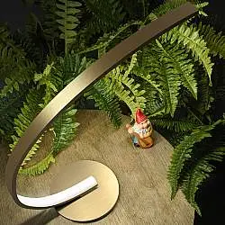 Lampada Da Tavolo Moderna Iole Alluminio Oro Spazzolato E Silicone Led 1 Luce