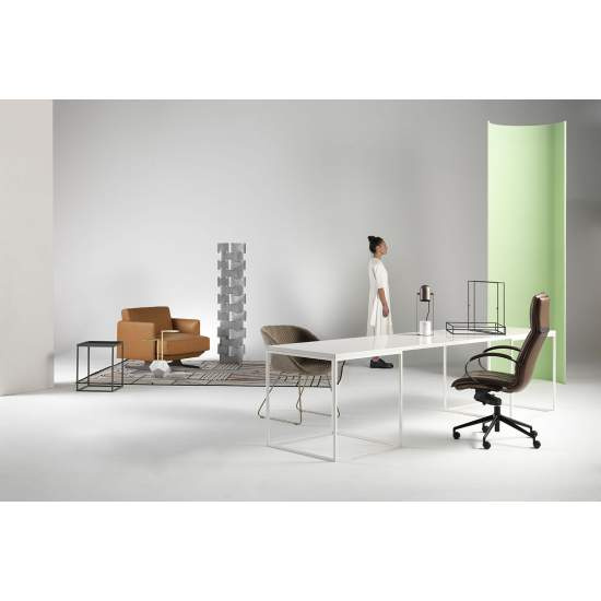 Lampada Da Terra Moderna 1 Luce Building In Polilux Silver Made In Italy | Piantane - Lampade da Terra | Luce Art Shop Lampada Da Terra Moderna 1 Luce Building In Polilux Silver Made In Italy | Linea Zero
