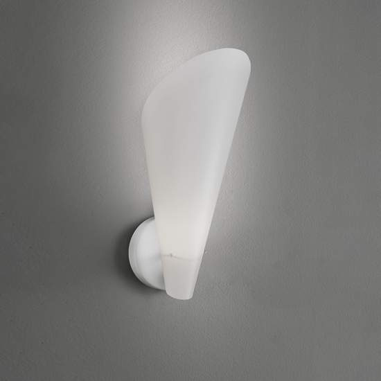 Applique Moderna A 1 Luce Calle In Polilux Bianco Made In Italy | Linea Zero