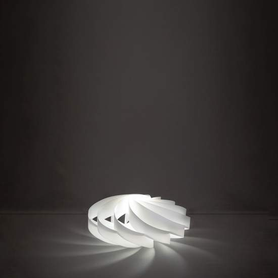 Lampada Da Tavolo 1 Luce Flat In Polilux Bianco D40 Made In Italy | Abatjour - Lumi e Lumetti | Luce Art Shop Lampada Da Tavolo 1 Luce Flat In Polilux Bianco D40 Made In Italy | Linea Zero