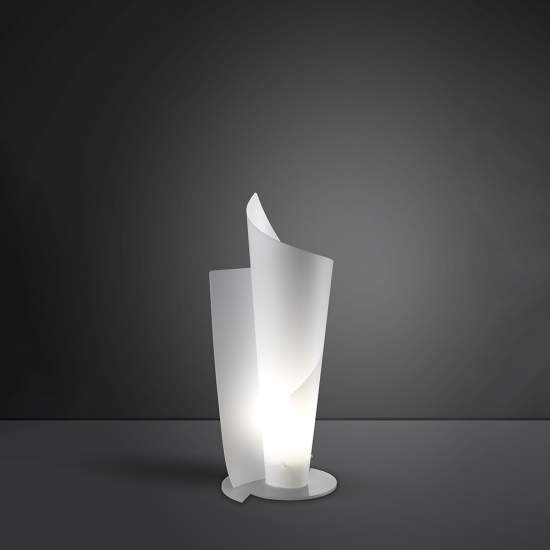 Lampada Da Tavolo Moderna A 1 Luce Vela In Polilux Bianco H70 Made In Italy | Linea Zero