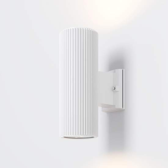 Lampada Da Parete Moderna Da Esterno Metallo Bianco Luce2E27 60W Ip54 O419WL-02W
