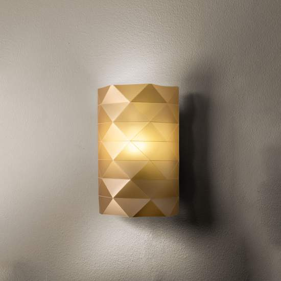 Applique Moderna 1 Luce Prisma In Polilux Oro Made In Italy | Linea Zero