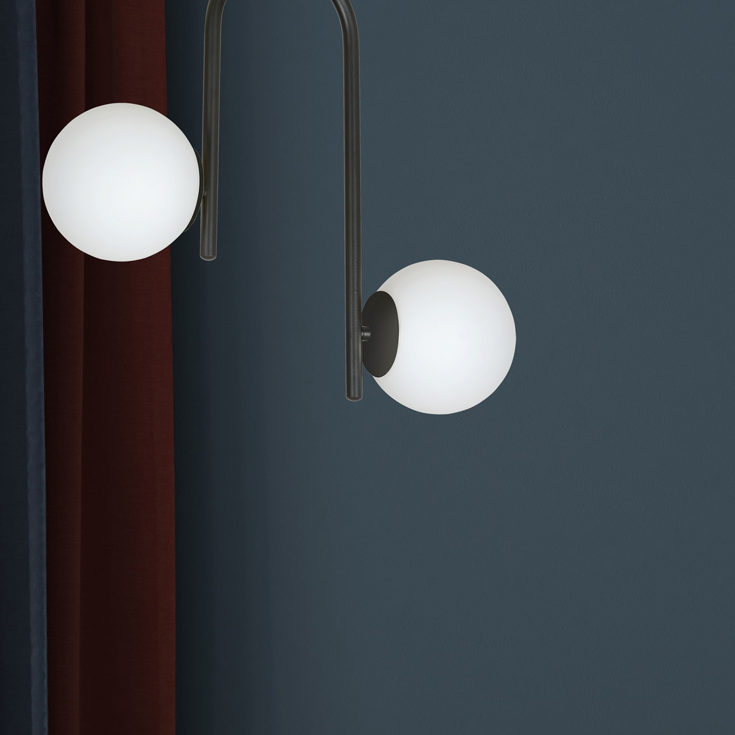 Lampadario 2 Luci Kalf In Acciaio Nero A Bracci E Sfere In Vetro Opalino 1030/2