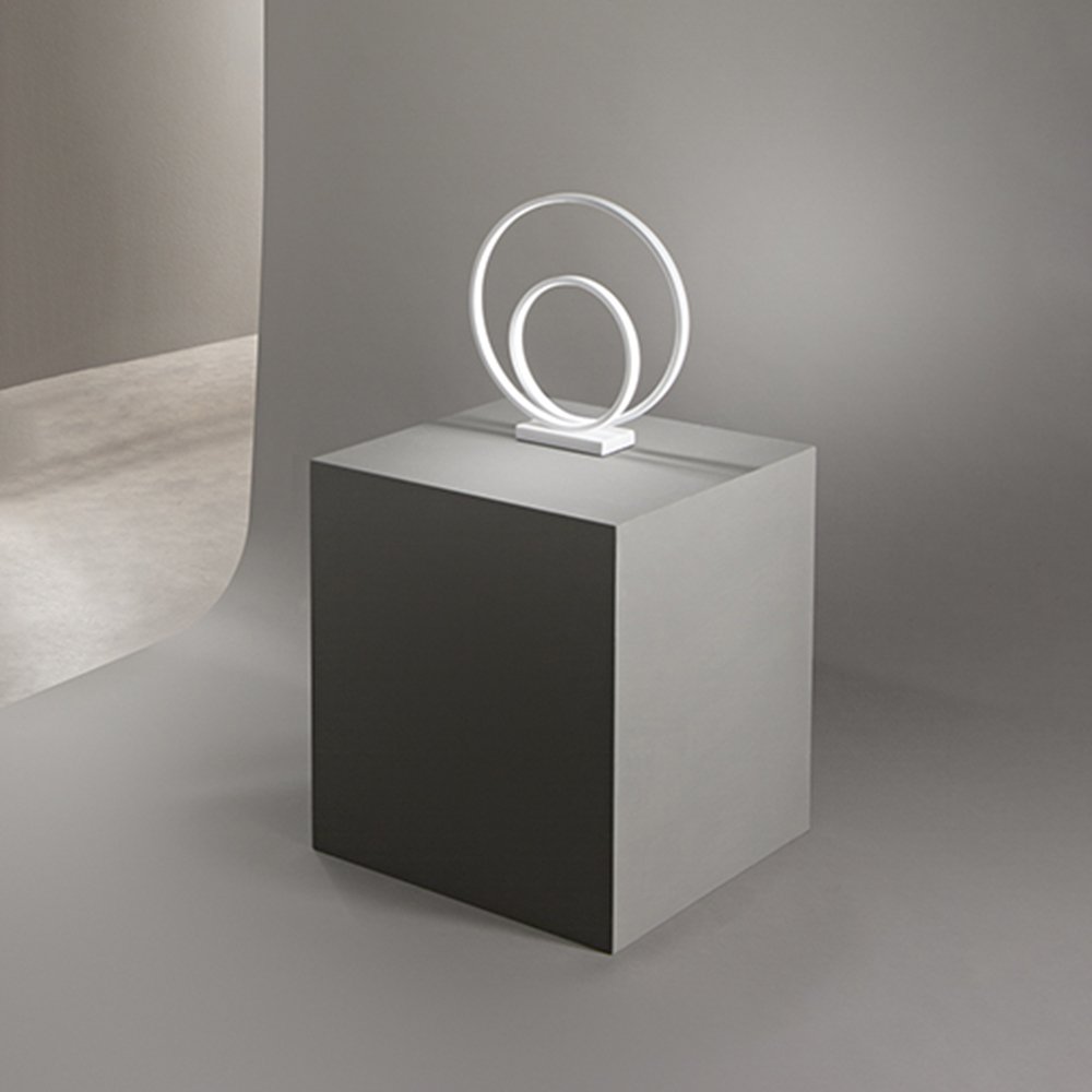 Impegnato intensivo Requisiti lampada in ottone da scrivania amazon confidenzial