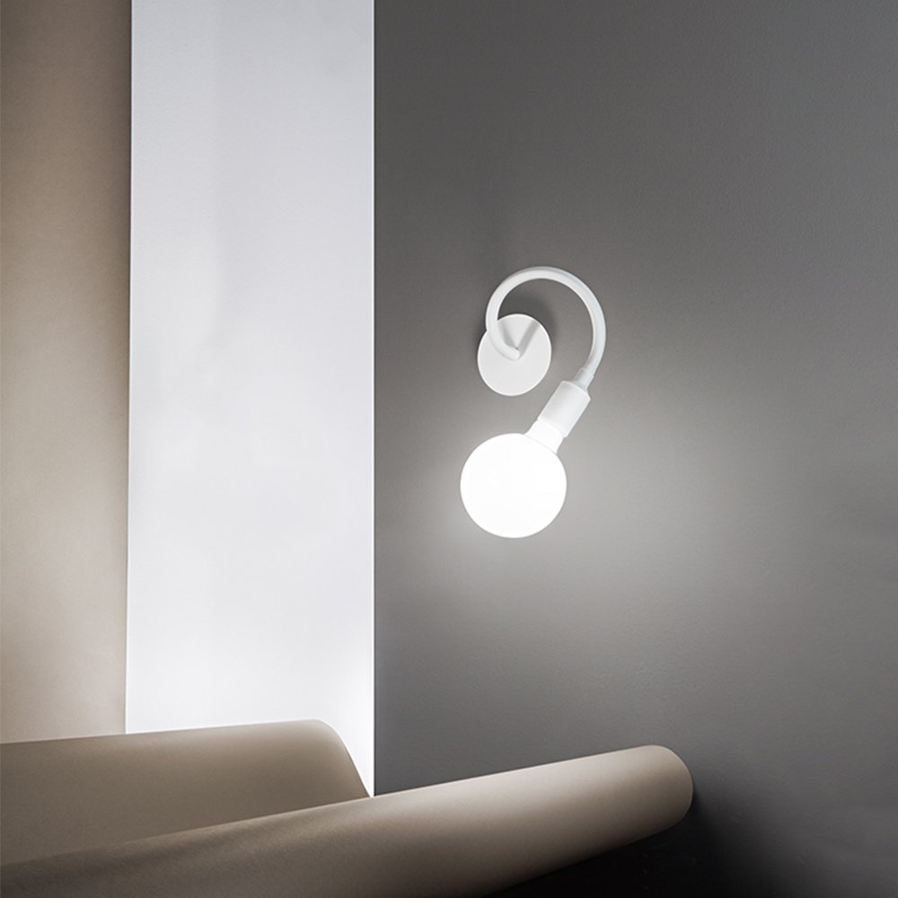 Applique In Metallo Moderna Bulbo Bianco 1 Luce E27 Orientabile 6682B